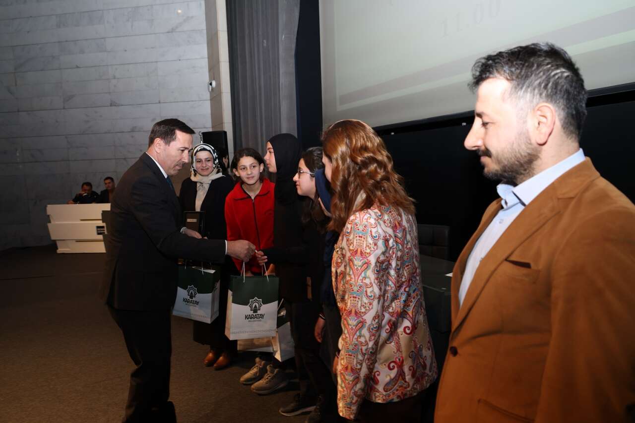 Karatay’da öğrenciler yarıştı, damgayı 3 imam hatip ortaokulu vurdu 5